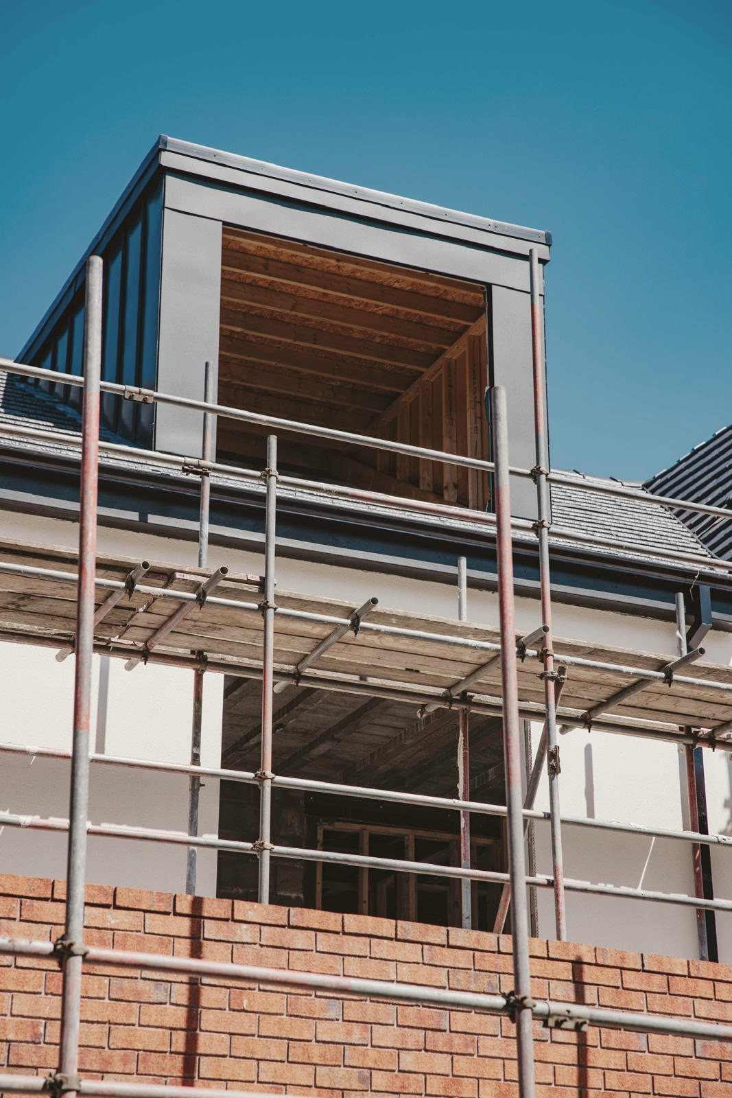 Modern Residence — Finishing 2