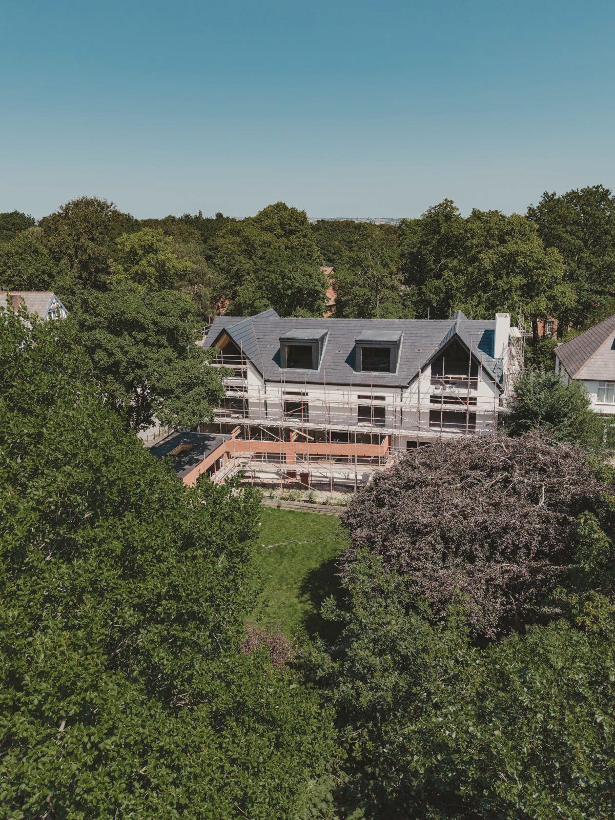 Modern Residence — Aluminium Windows & Bifold Installation